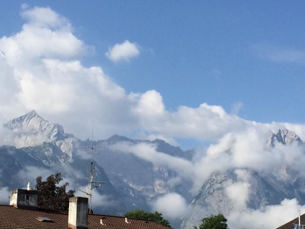 Mountain Home Garmisch Rom bilde